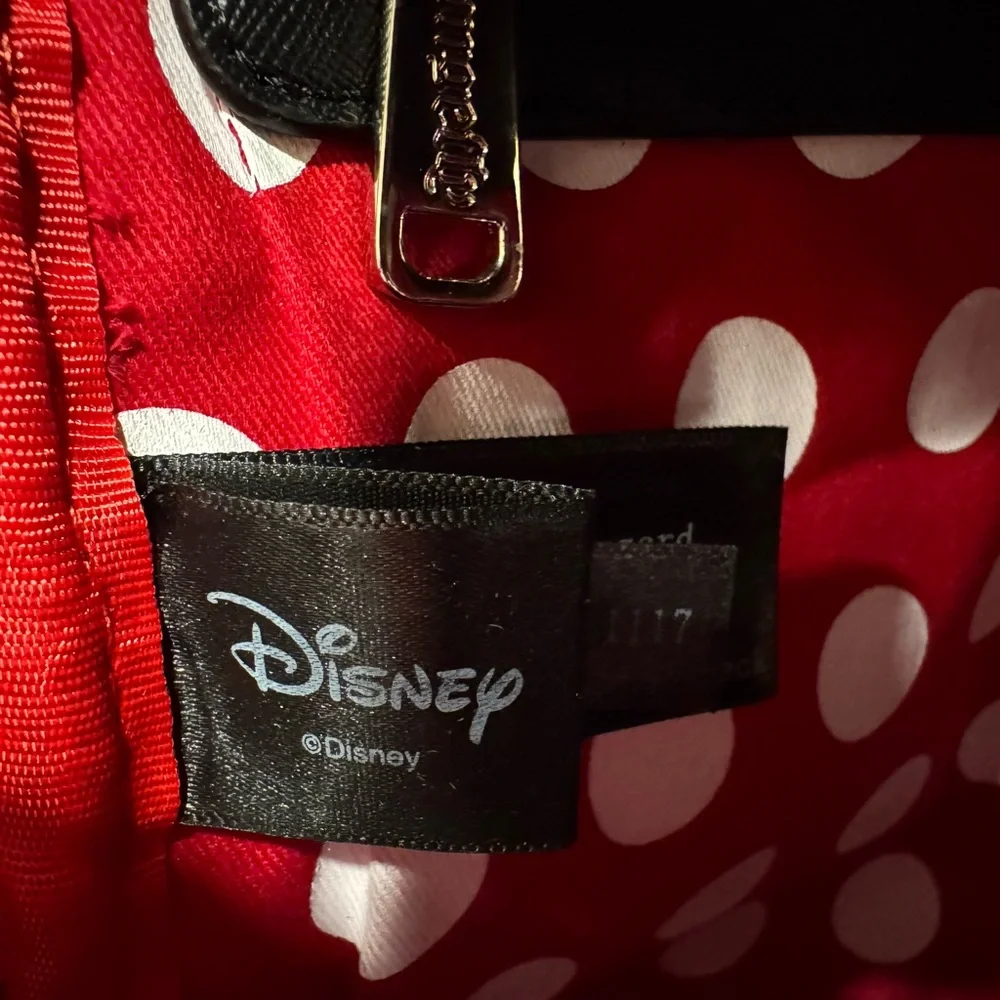 Loungefly Minnie Mouse Backpack (Retired) - Picture 7 of 10